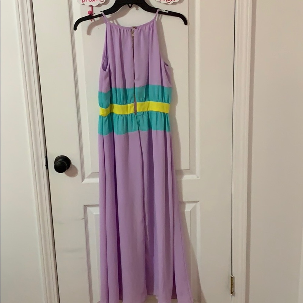 Dress - Picture 4 of 5